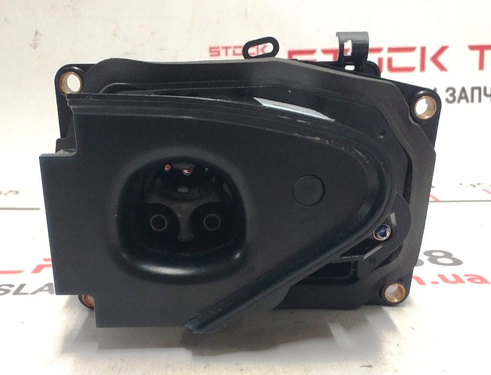 Порт зарядки (под электрический привод) GEN2 Tesla model X 1026041-00-R